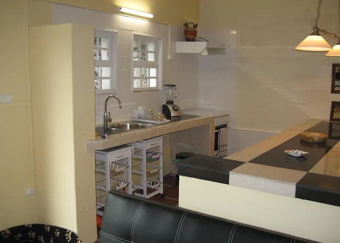 Quinta Do Rossio, Rural Tourism Biscoitos (Terceira)