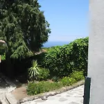Quinta Do Rossio, Rural Tourism Biscoitos (Terceira)