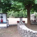 Quinta Do Rossio, Rural Tourism Biscoitos (Terceira)