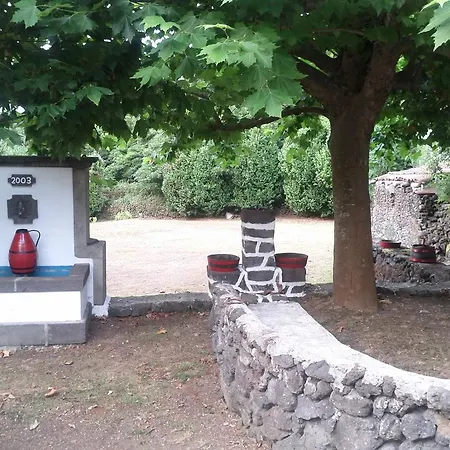 Quinta Do Rossio, Rural Tourism Biscoitos (Terceira)