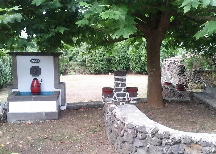 Quinta Do Rossio, Rural Tourism Biscoitos (Terceira)